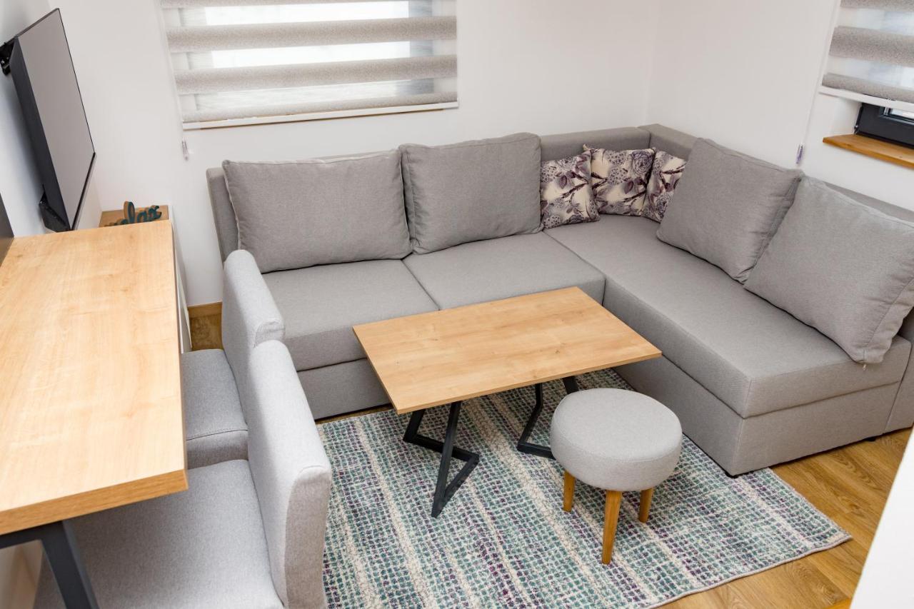 Apartmani Kamavu ヤホリナ エクステリア 写真